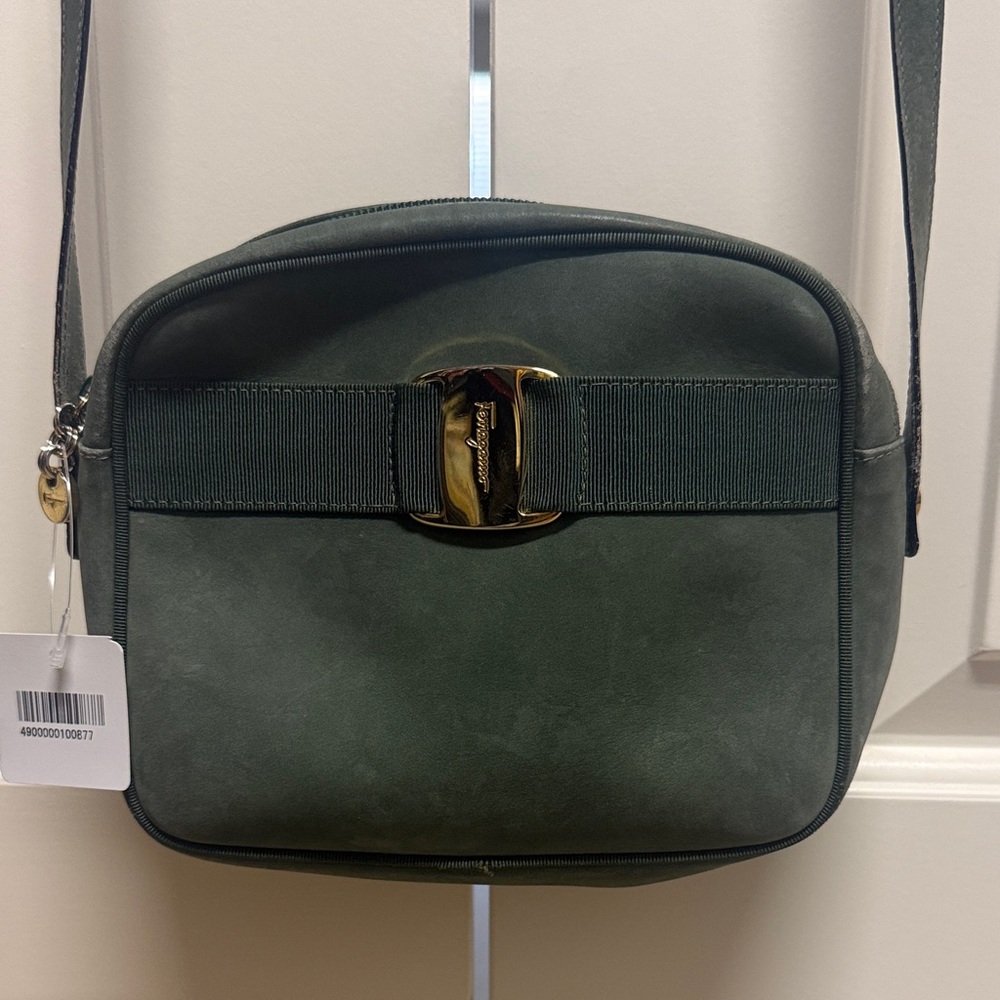 Salvatore Ferragamo Dark Green Vara Bow Shoulder Bag